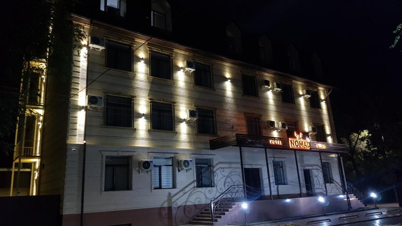 Nomad Hotel Bishkek Halal Extérieur photo