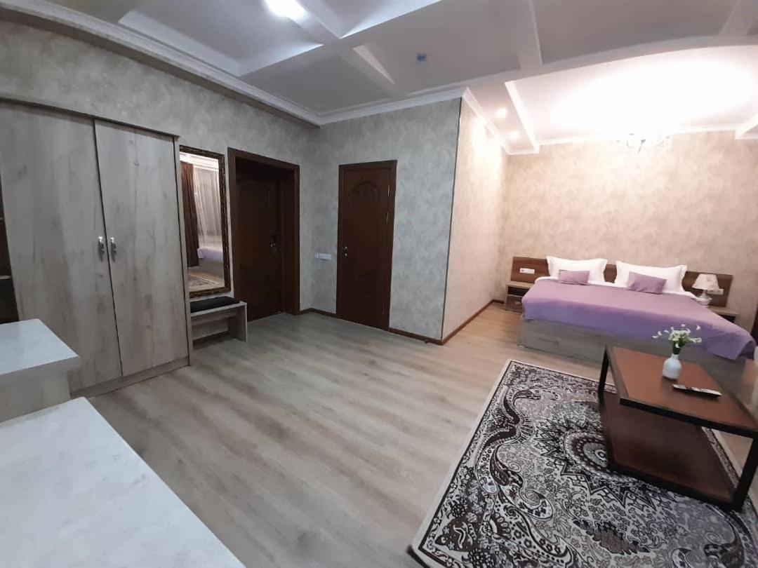 Nomad Hotel Bishkek Halal Extérieur photo