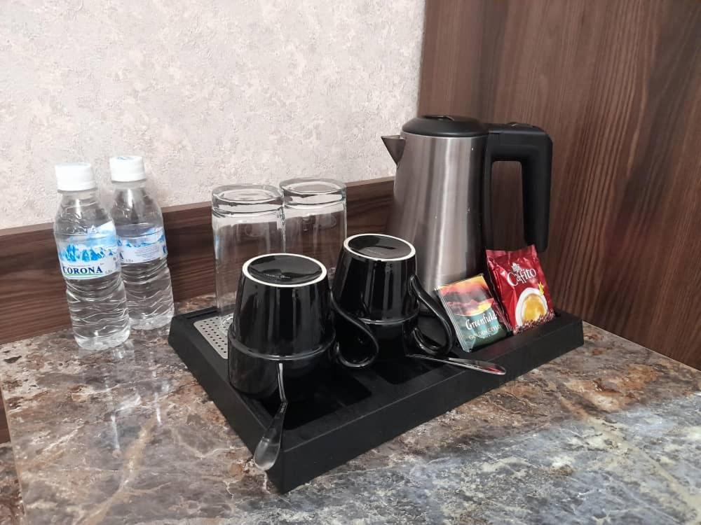 Nomad Hotel Bishkek Halal Extérieur photo